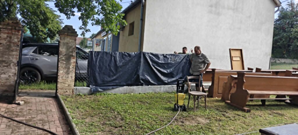Peterdi templom takarítása